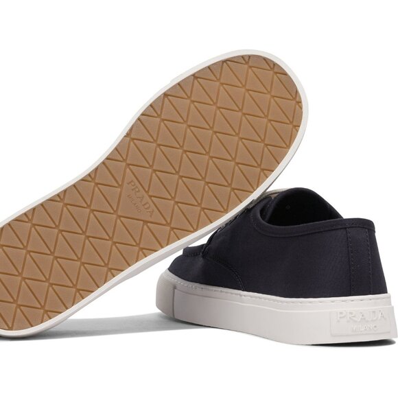 Prada Canvas Sneaker UK 10 Men - Picture 5 of 5